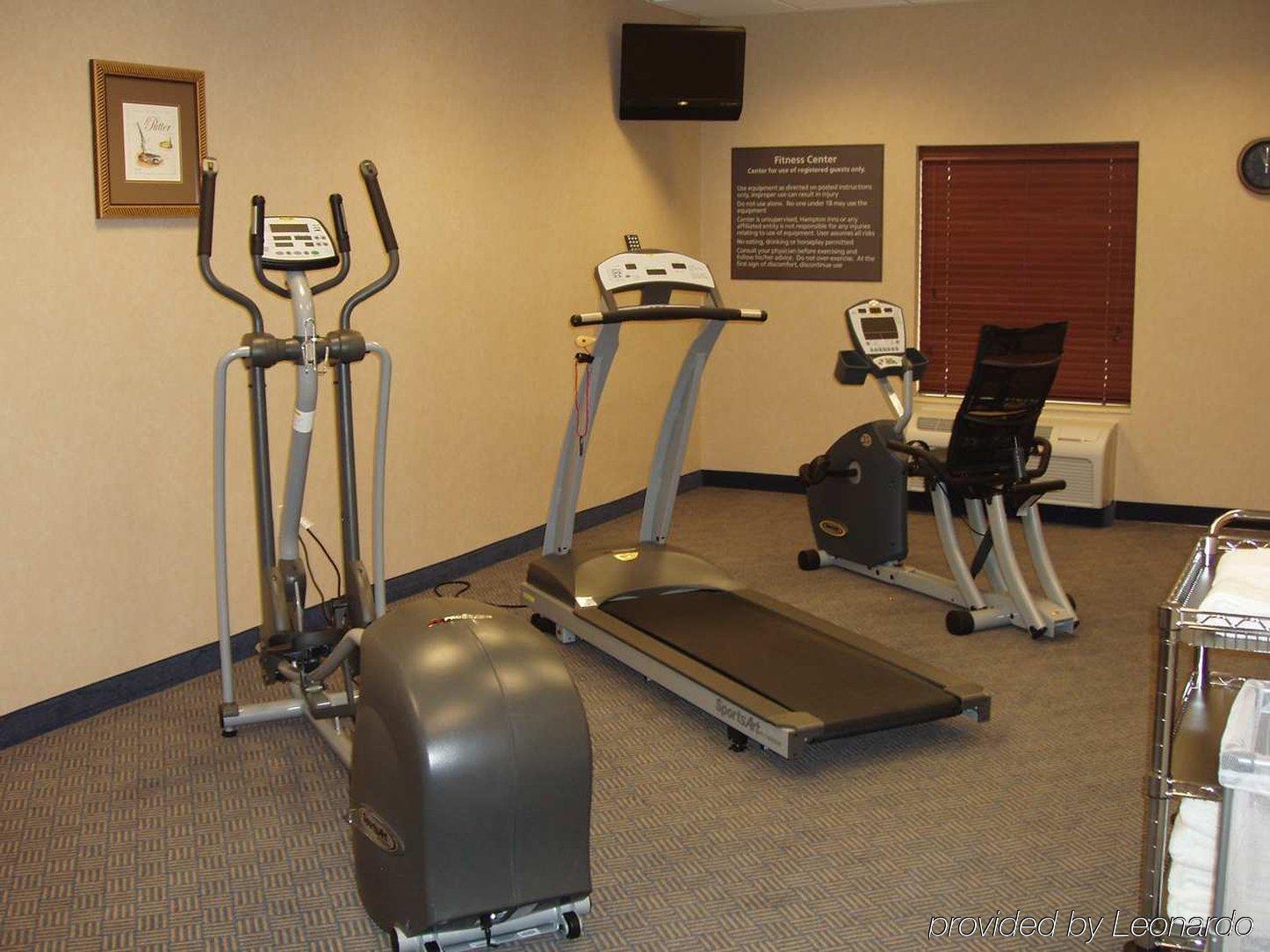 Holiday Inn Express Hillsboro I-35 By Ihg Facilities photo
